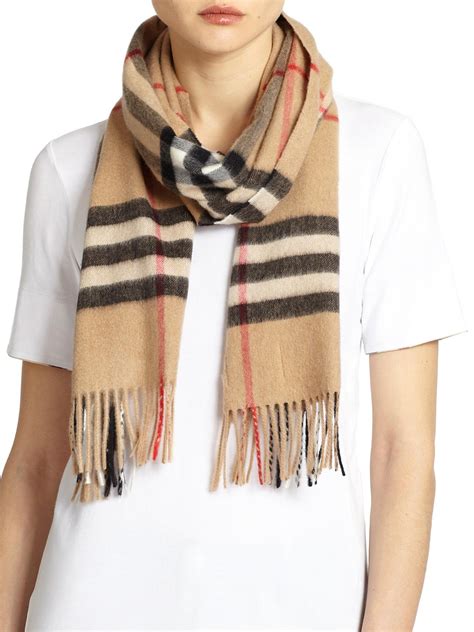 burberry scarf outlet price.